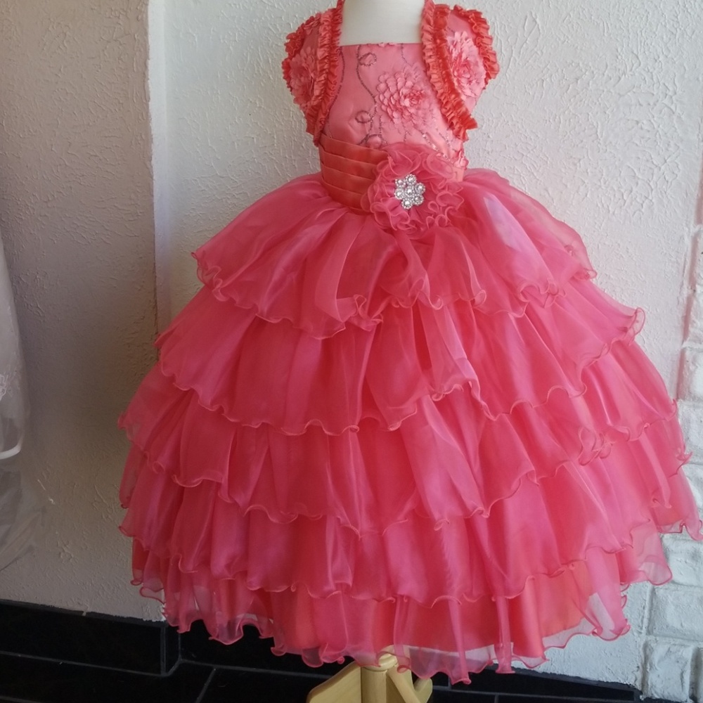 Little girls dress